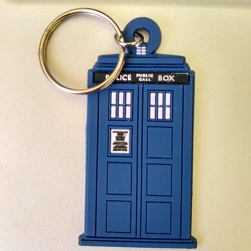 Doctor Who TARDIS rubber keychain
